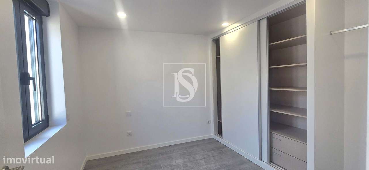 Moradia T2+2 Totalmente Remodelada a 5 Minutos da Estação do Entroncam-8