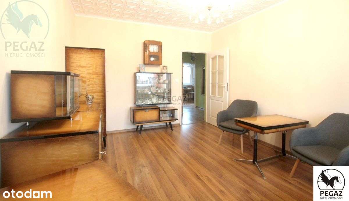 Piękne, wysokie mieszkanie w Kamienicy-3