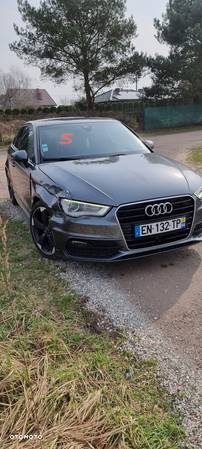 Audi A3 2.0 TDI S line Sportpaket - 4