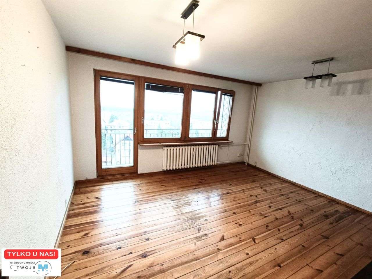 3 pokojowe mieszkanie na Barwinku z dużym balkonem-0