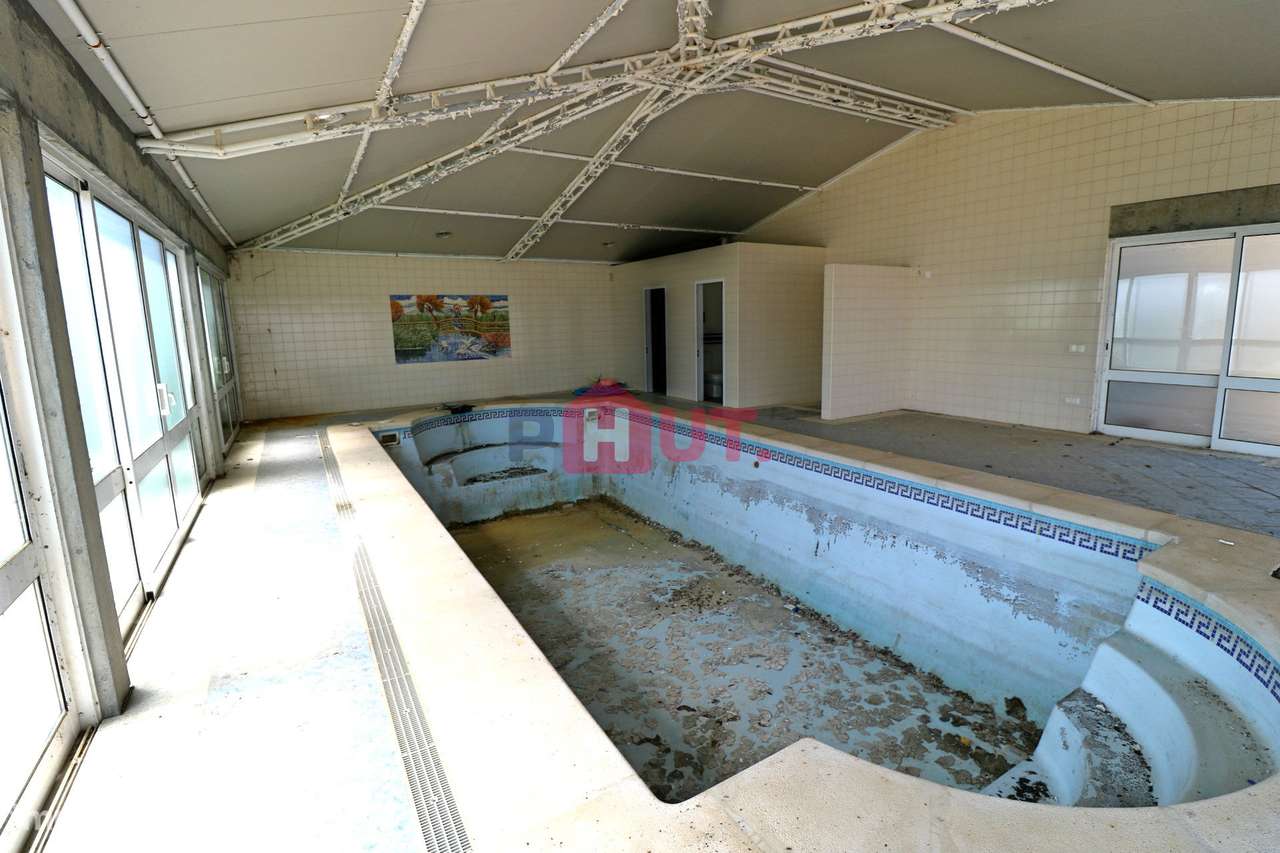 Moradia V4 c/ Piscina Bragança Oportunidade!!!-24