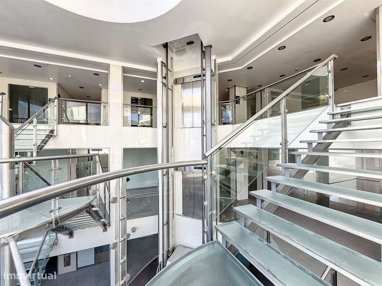 Loja no centro da cidade-13