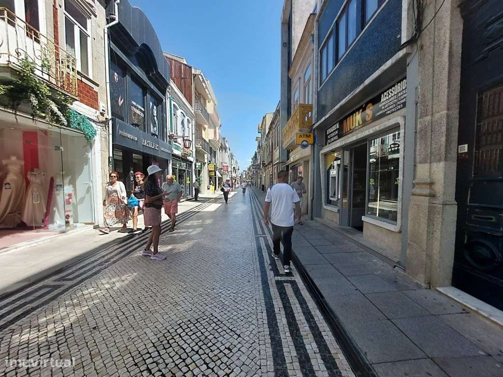 Moradia Única na Rua da Junqueira Póvoa de Varzim - Grande imagem: 5/25