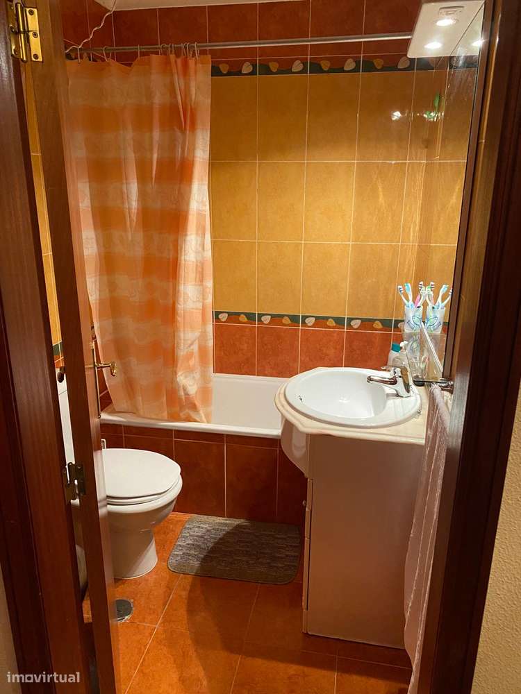 T2 Frente ao Mercadona - Abadias Norte - Figueira da Foz - Grande imagem: 4/20