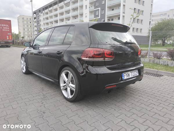 Volkswagen Golf VI 1.6 TDI Highline - 2