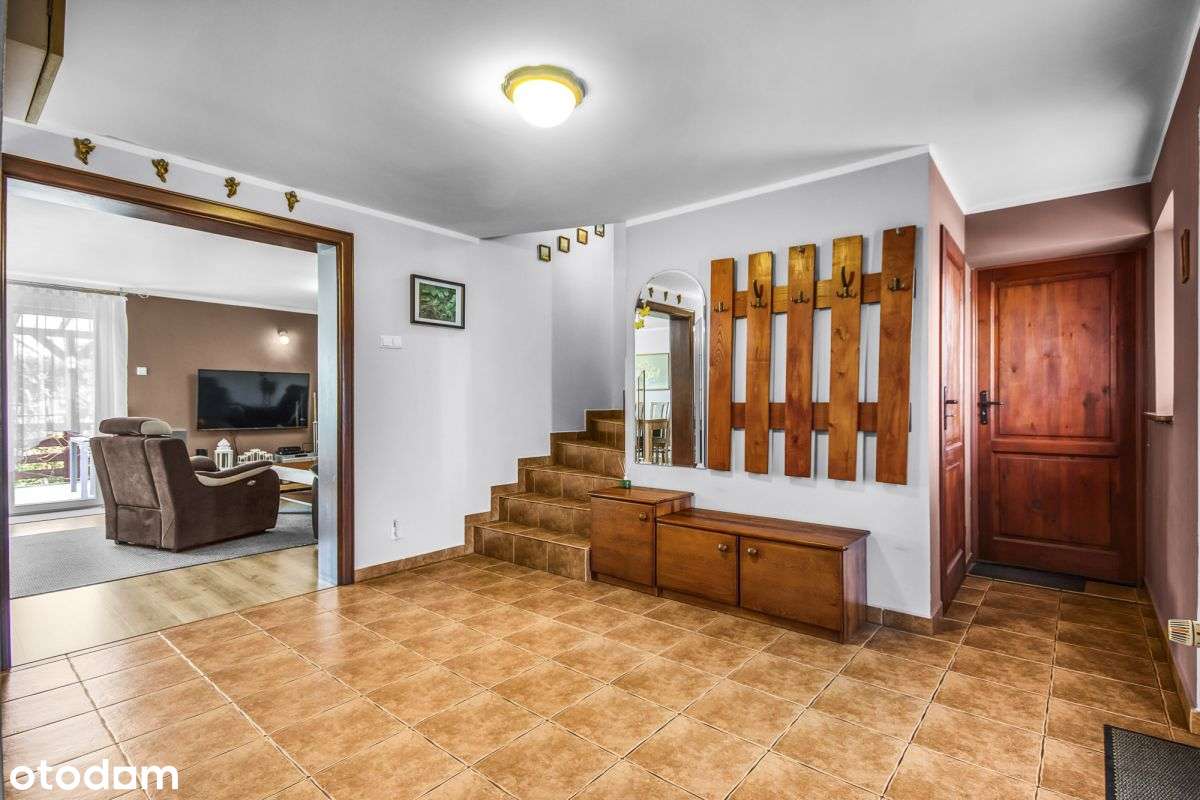 Wolnostojący dom na Strachocinie, 5 pokoi, garaż-4