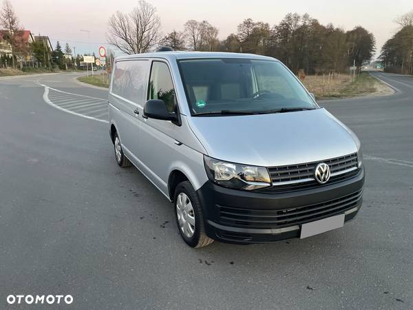 Volkswagen Transporter - 3