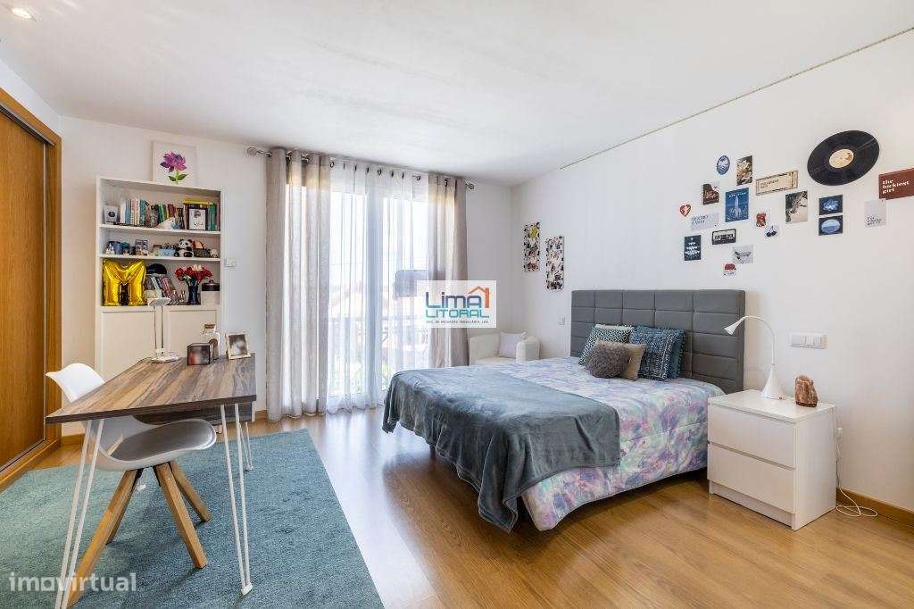 Magnifica moradia com 5 quartos - Ortigosa - Leiria-17