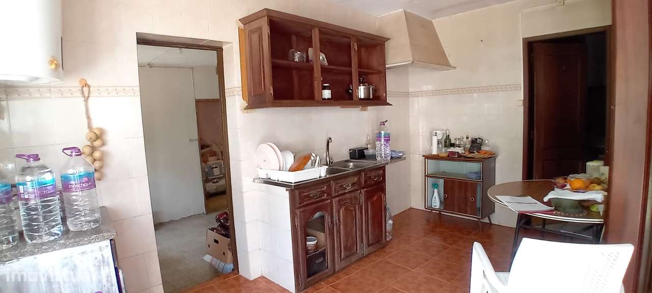 Moradia T4 em Lapaduços, Vila Verde dos Francos-9