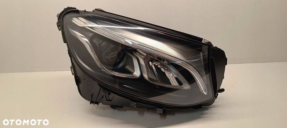 MERCEDES GLC 253 REFLEKTOR PERFORMANCE FULL LED LAMPA PRAWA - 2