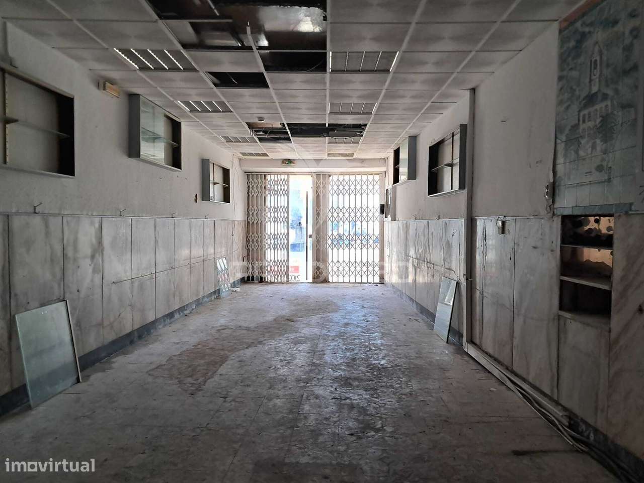 Prédio em Almada velha - Grande imagem: 5/21