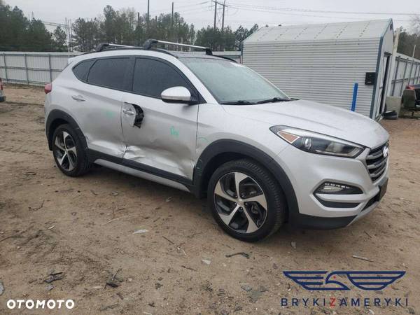 Hyundai Tucson - 3