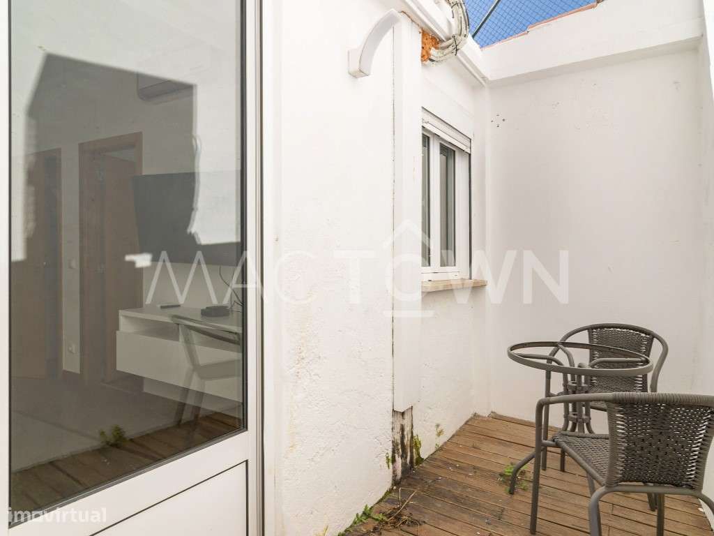 Sinta o Fado, Viva Alfama: Edifício com Alma e História-21