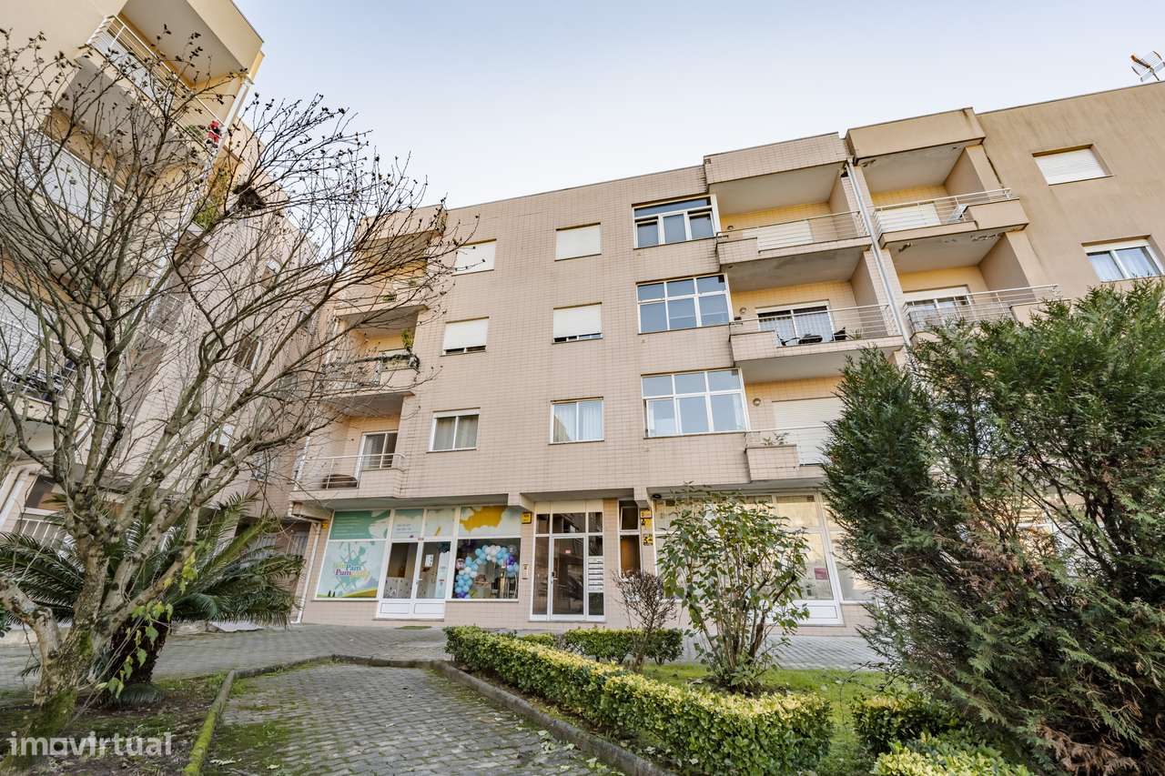 Apartamento T3 com terraço em Frossos, Braga-29