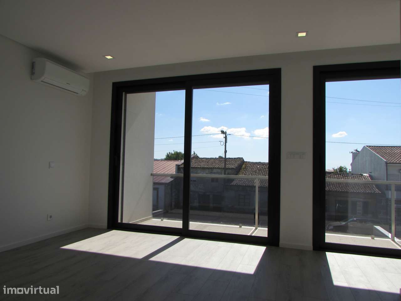 Moradia Gaveto, T3 ou T4.-10