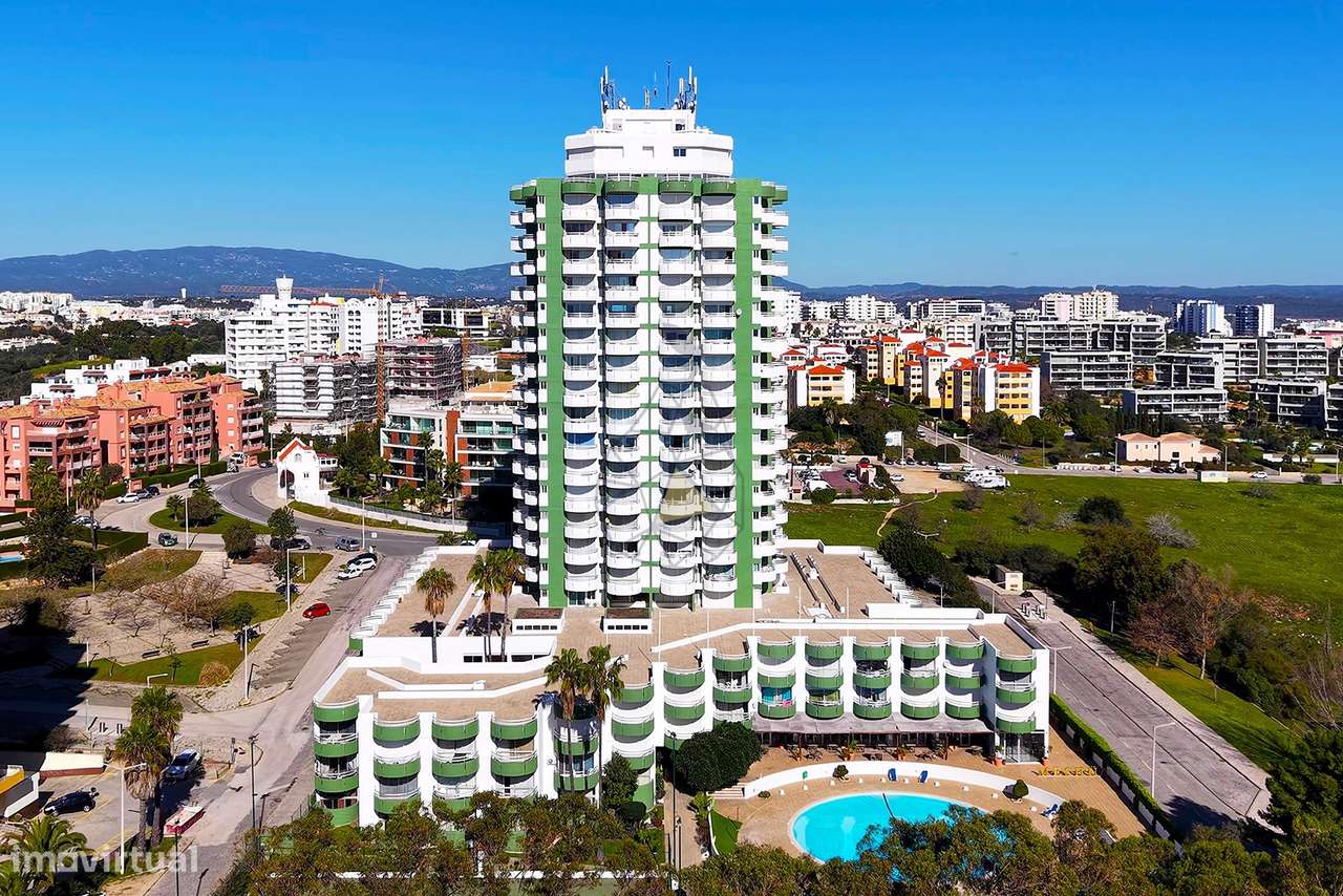 Magnifico Apartamento T1 Renovado Torre Verde 3 Castelos  - Praia da R - Grande imagem: 2/47