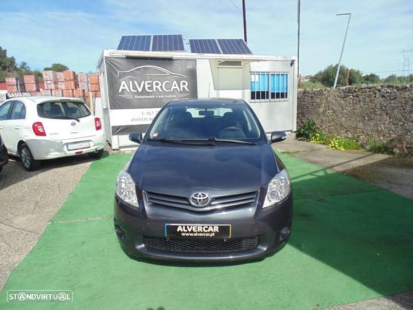 Toyota Auris 1.4 D-4D Comfort+J16 - 4