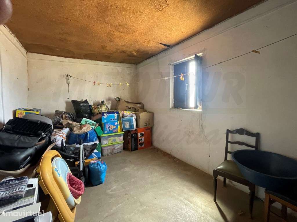 HERDADE COM 100 HECTARES E BASTANTE ARBORIZAÇÃO-34