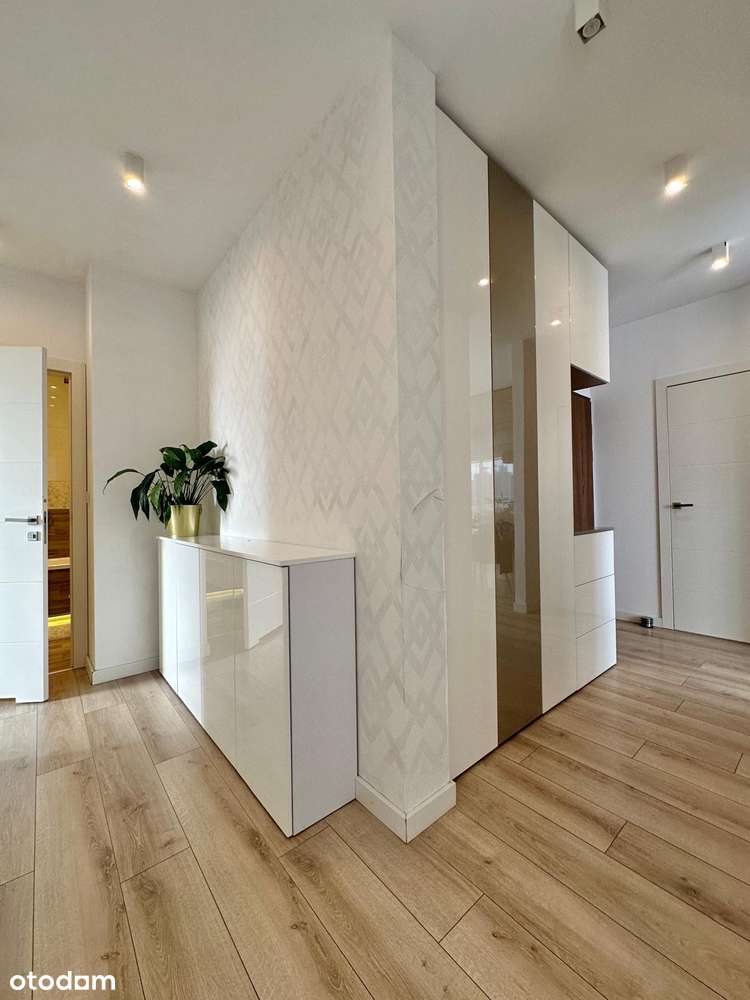 Wykończone  3 pokoje z tarasem i windą.-11