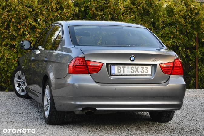 BMW Seria 3 318i Edition Lifestyle - 15