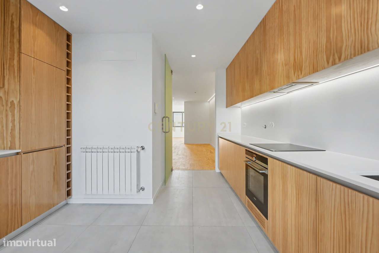 Luxuosa Moradia T4 em Matosinhos | elevador | 294,85m2-5