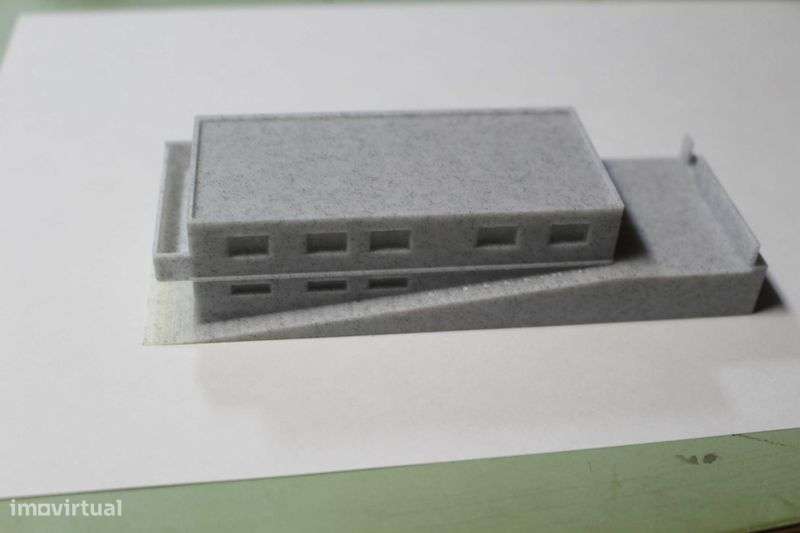 Terreno urbanizável com 11.000 m2 para a construção de 10 moradias - Grande imagem: 4/4