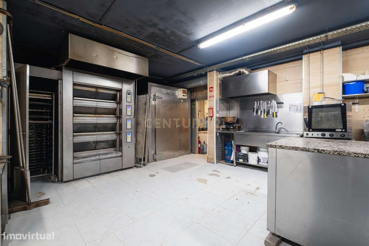 Trespasse de Padaria e Pastelaria – Forninho da Virgem | Vilar de Ando-23