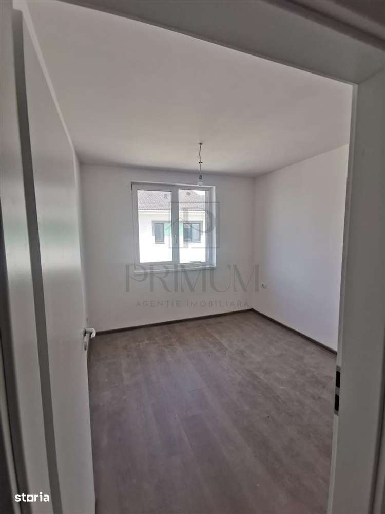 Casa insiruita - zona superba - toate utilitatile - finalizata. - Imagine principală: 4/9