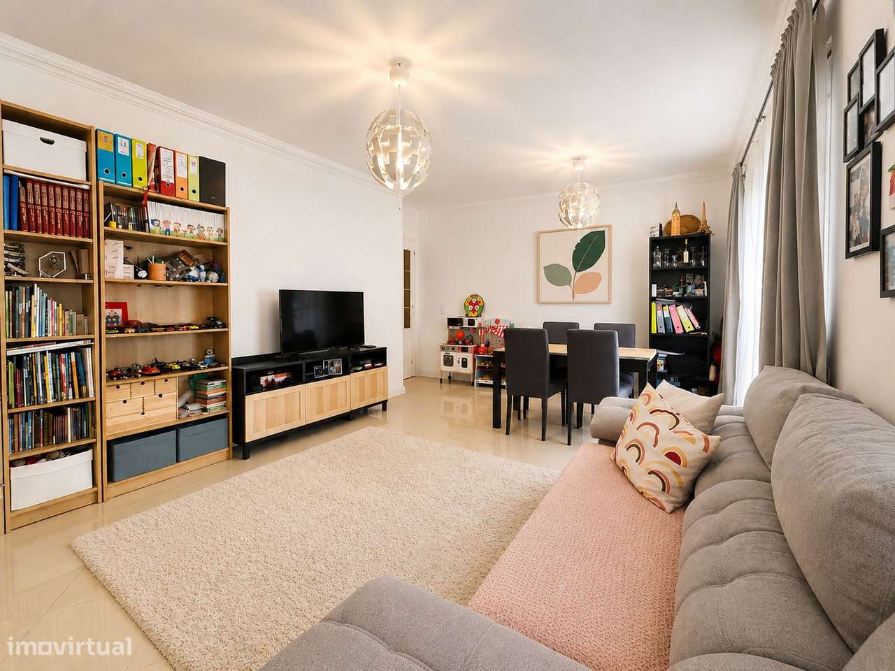 Apartamento T2 com arrecadação - zona Conquinha-18