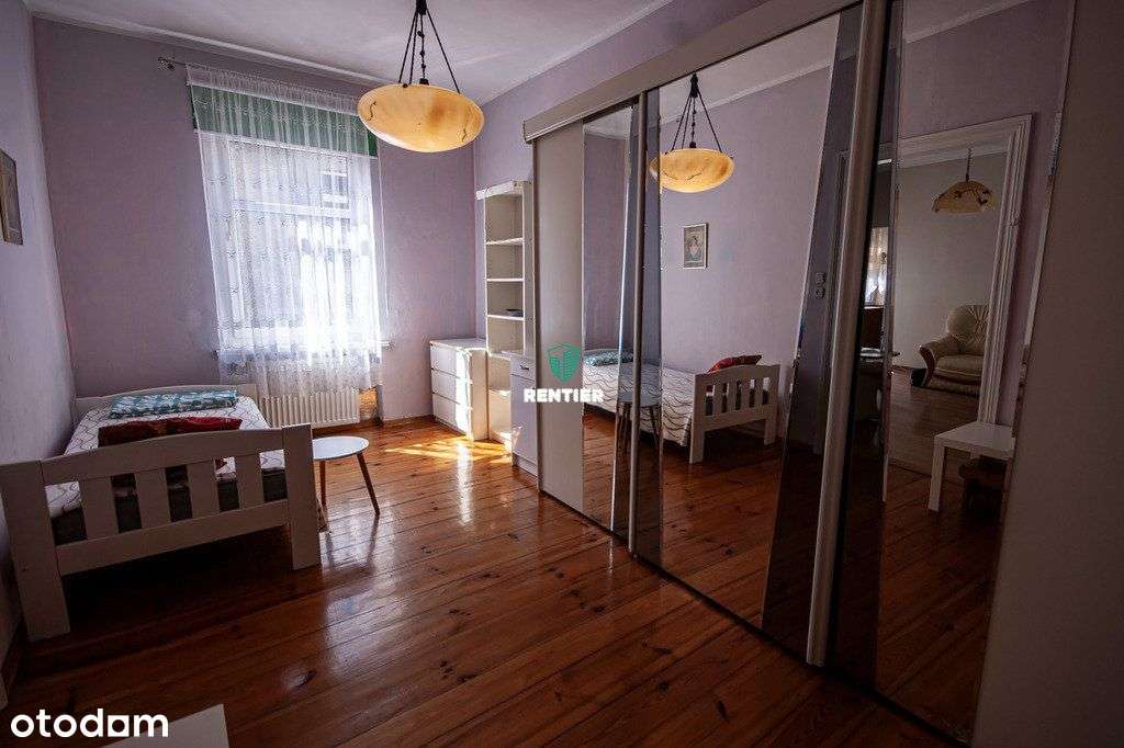 Na Sprzedaż dwa pok Kamienica w centrum al.Piastów-5