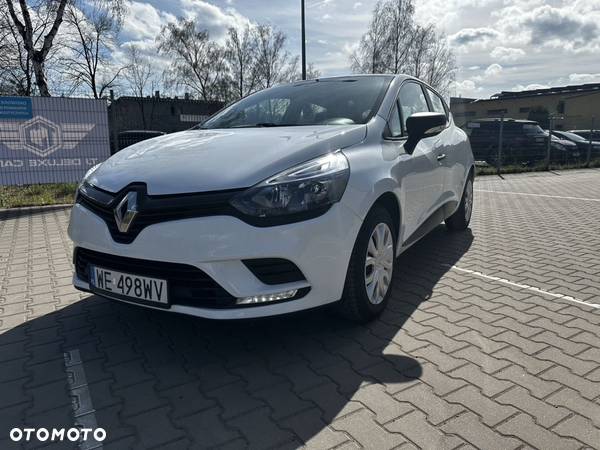 Renault Clio - 1