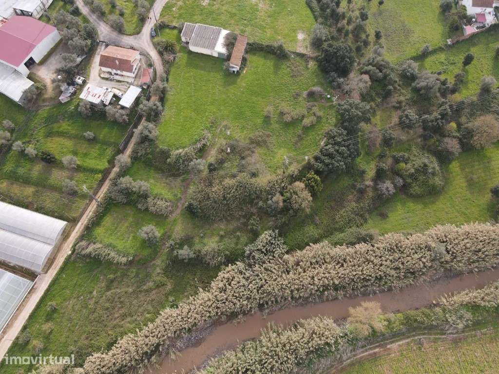 Terreno para Condomínio de Moradias | PIP Aprovado (10 Lotes) | Loures-1