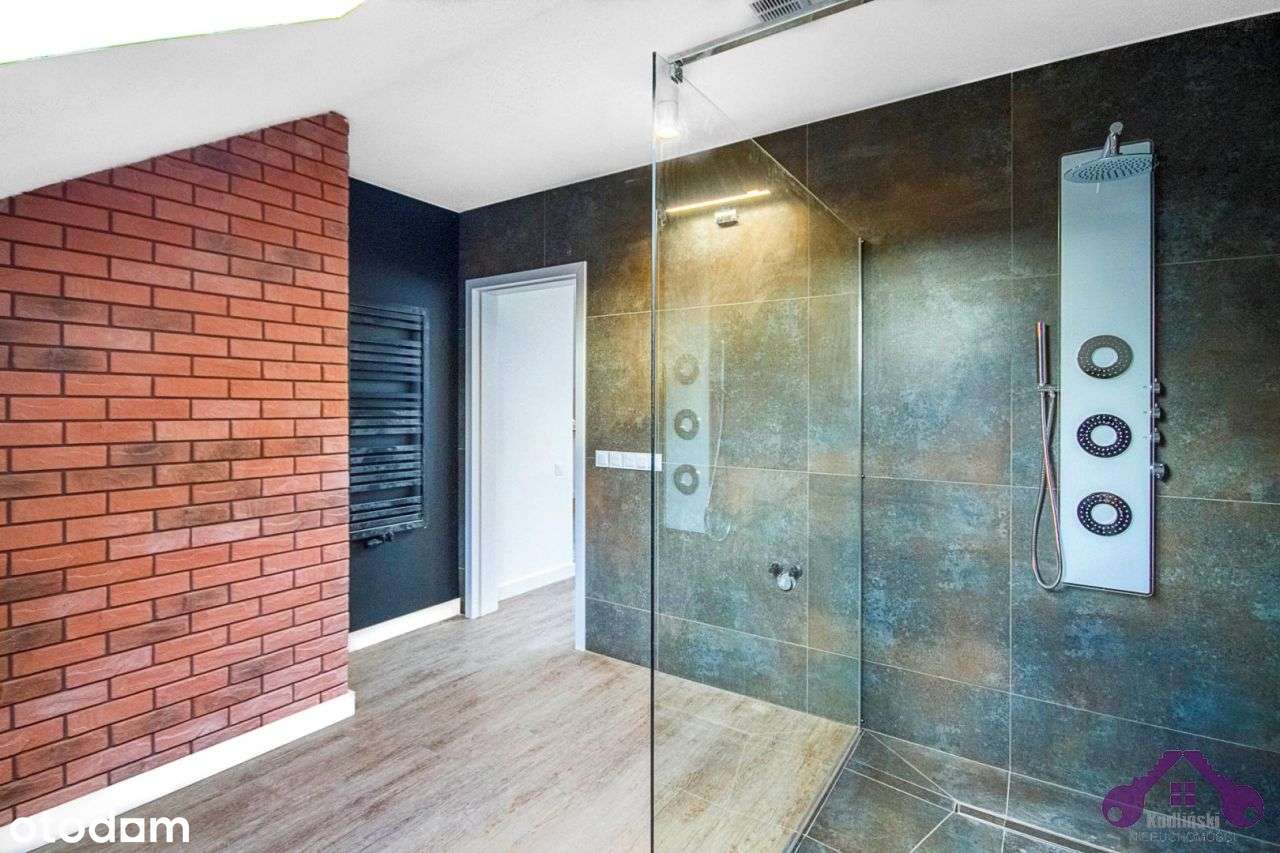 Rezydencjonalny bliźniak na granicy Poznania-17