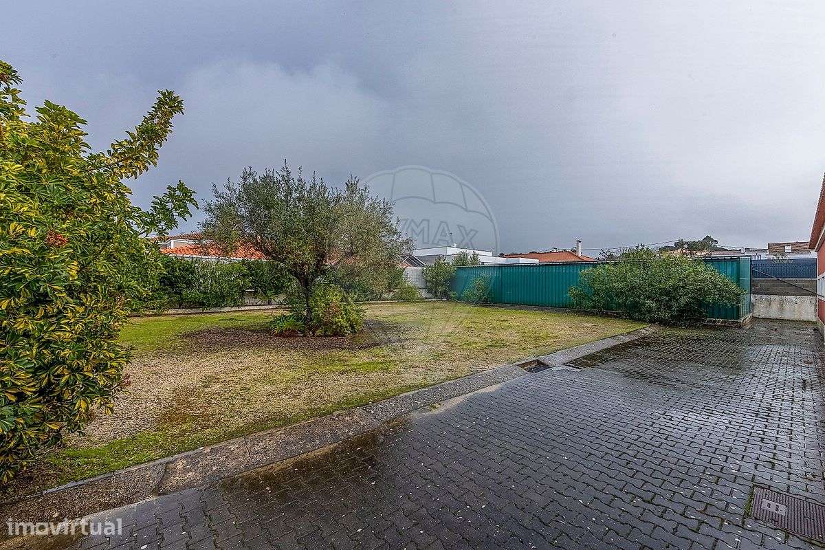 Moradia T4 para venda-44