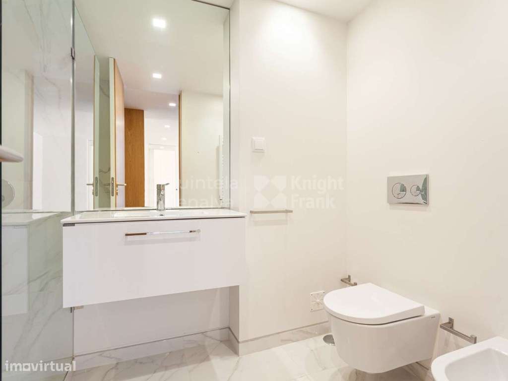 Apartamento T2 para Venda em Campo Ourique-19