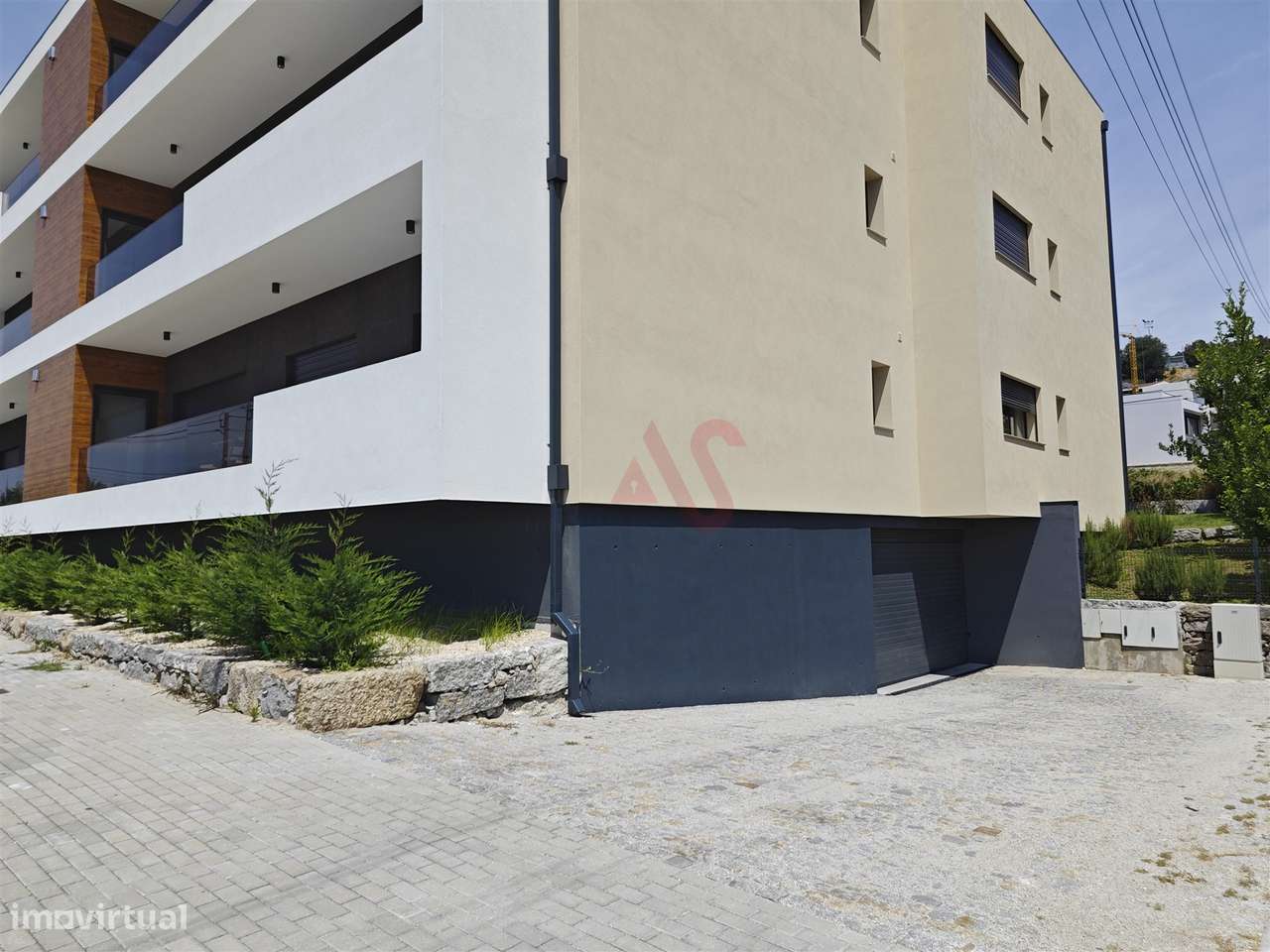 &#127359;&#65039; Lugar de Garagem para venda em Vizela - Grande imagem: 2/10