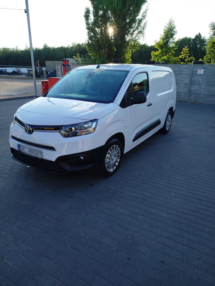Toyota Proace City 2023