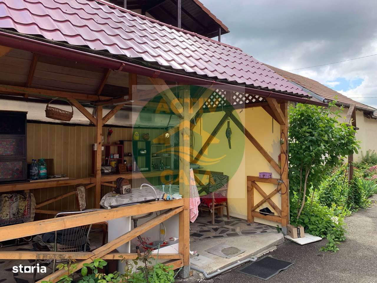 Casa de vanzare Roman - Imagine principală: 2/10