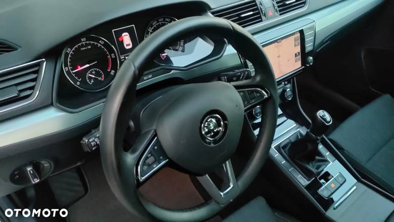 Skoda Superb - 14