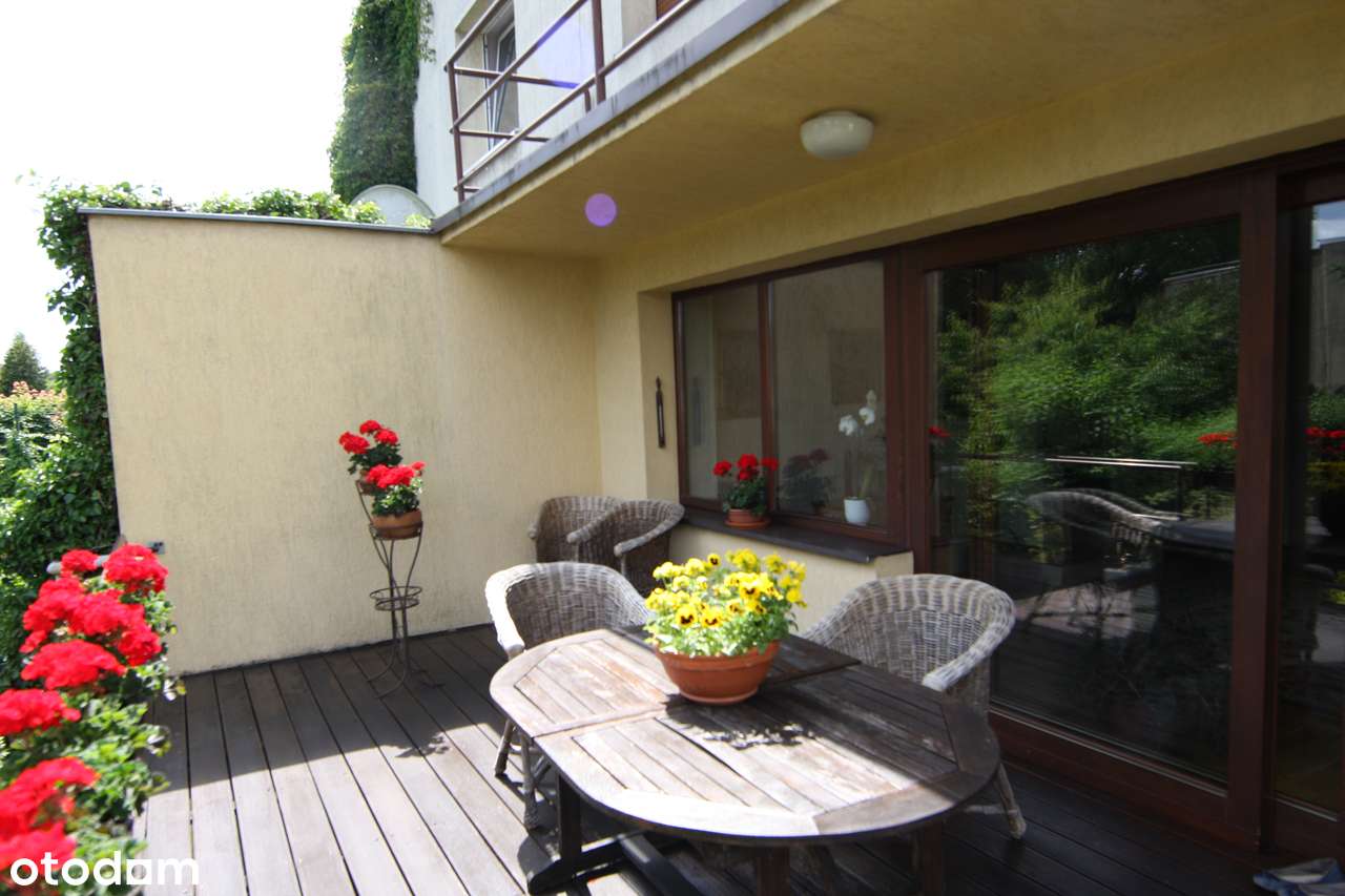 Przestronny dom z garażem i piwnicą, Świetna okazja na FLIP!-7