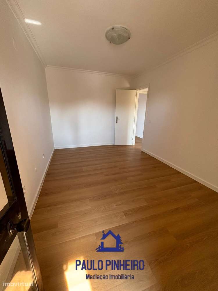 Apartamento T2 Totalmente Remodelado | Rio Tinto-14