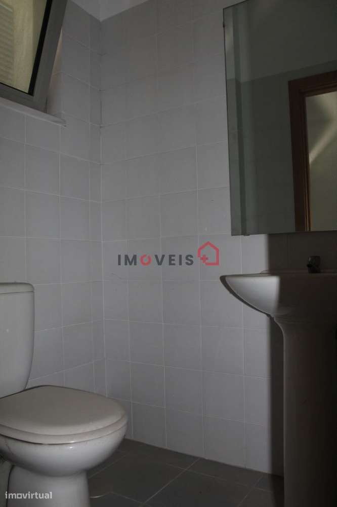 Loja a 100m do Santuário de Fátima-4