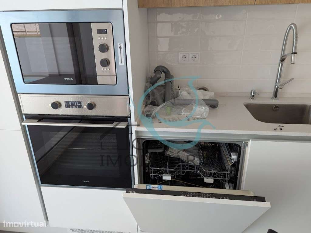 Moradia T3 com acabamentos de Luxo e Piscina - Quinta da Amizade-25