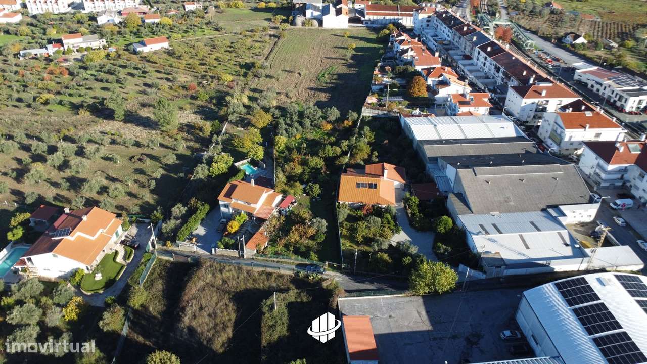 2100m² | Lote Urbanizável | Zona EH1 | Fundão - Grande imagem: 3/16