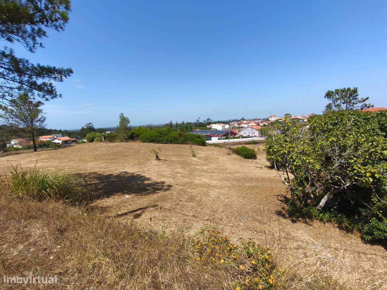Terreno com Viabilidade Construtiva - Vivenda em Cabanas - EN109-15