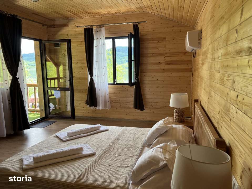 Pensiune Mont Blanc Eselnita Clisura Dunarii Comision 0-11