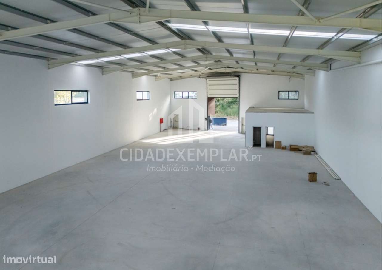 Versátil Pavilhão industrial em Macieira, Lousada-3