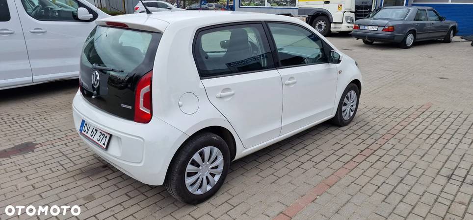 Volkswagen up! - 5