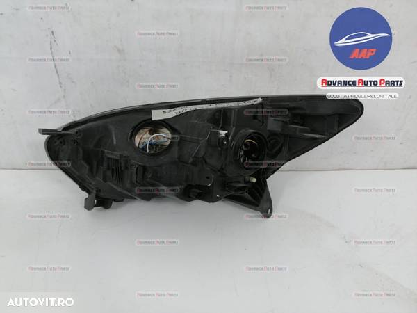 Far Dreapta Renault Captur 2013 la 2017 cu halogen original - 9