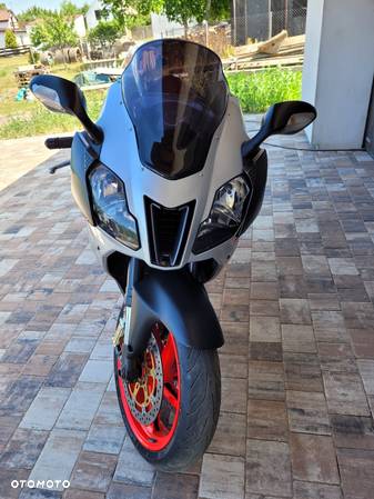 Aprilia RSV - 1